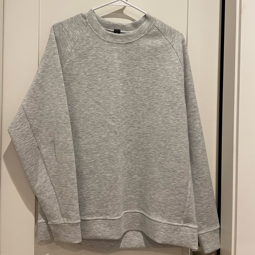 Men’s Lululemon Classic Gray Sweater